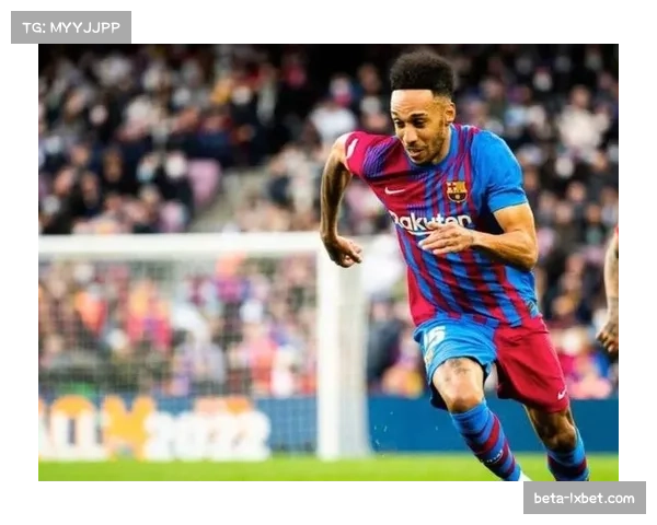 奥巴梅扬领跑欧冠助攻榜 马赛前锋展现组织能力